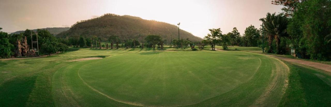 Phubachiang Golf & Resort Pakse Exterior photo