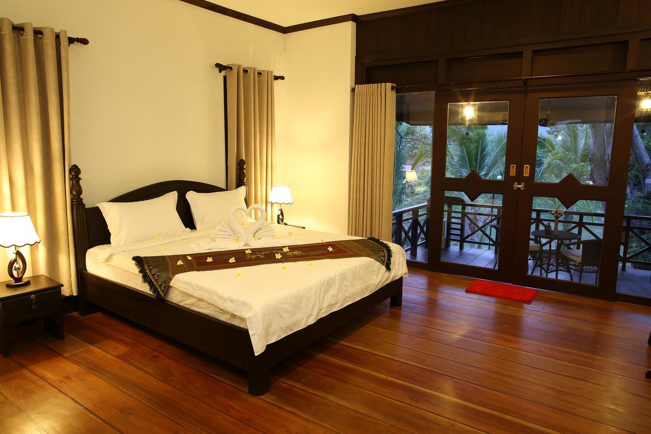 Phubachiang Golf & Resort Pakse Exterior photo